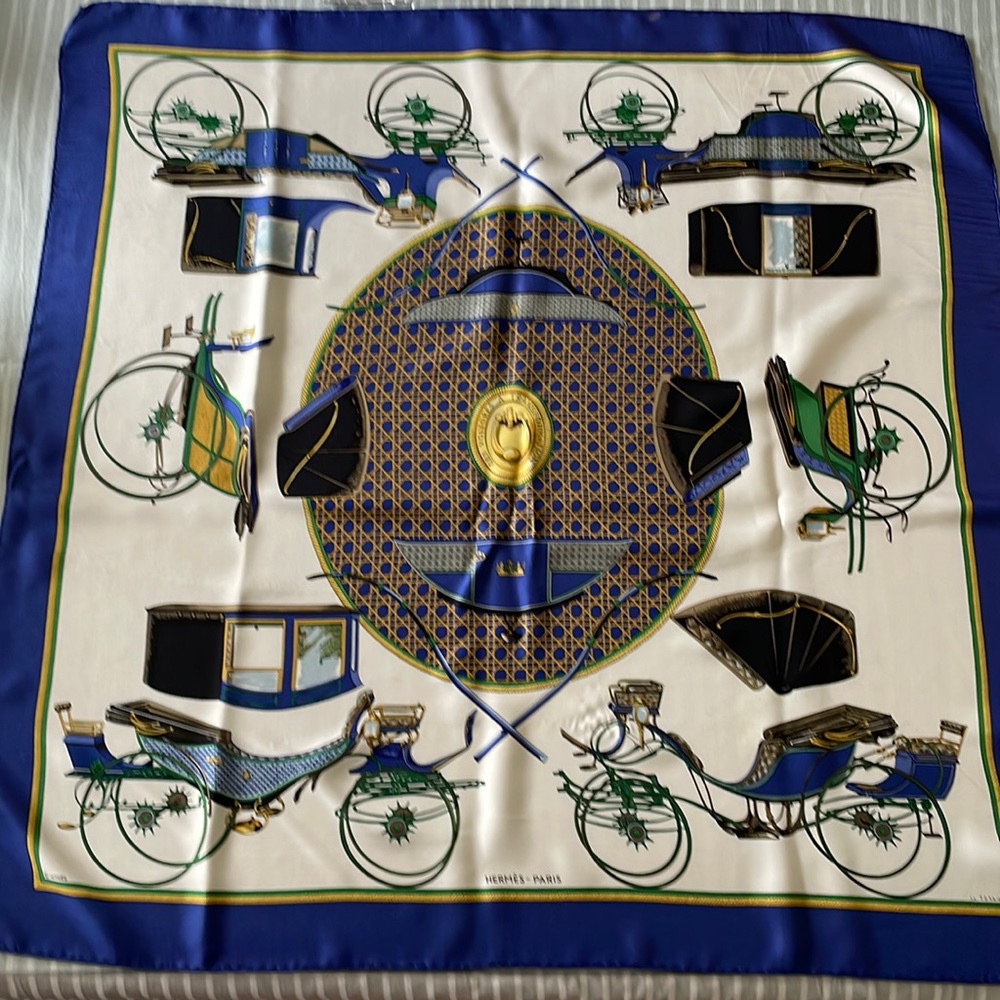 Hermes “ Les Voitures A Transformation” Carriage Scarf